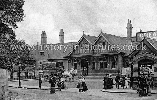 Leytonstone GER Station, Leytonstone, London. c.1909.